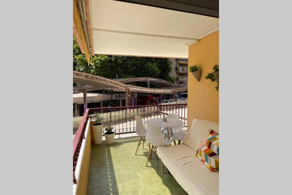 Holiday Apartment Salou Ngoại thất bức ảnh